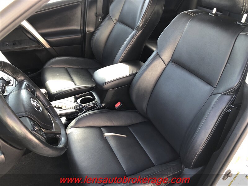 Used 2015 Toyota RAV4 Limited w/ Technology Package FWD image 12