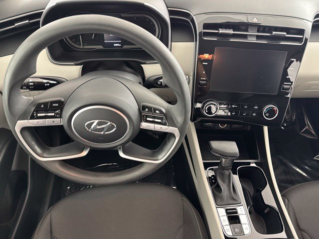 Certified 2024 Hyundai Tucson SE FWD image 29