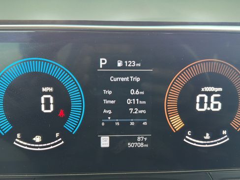 Used 2024 Hyundai Kona SEL AWD/4WD image 10