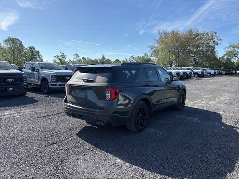 Certified 2022 Ford Explorer ST w/ Equipment Group 401A RWD image 6