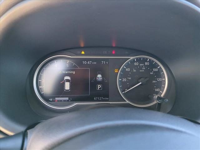 Used 2019 Nissan Kicks SR w/ SR Premium Package FWD image 11