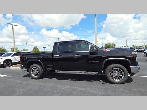 New 2026 Chevrolet Silverado 2500 LTZ w/ LTZ Premium Package AWD/4WD image 18
