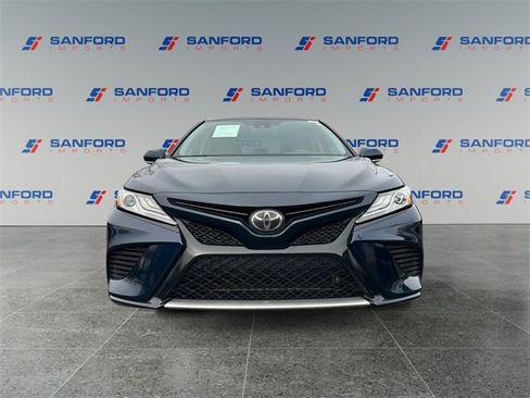 Used 2020 Toyota Camry XSE image 8