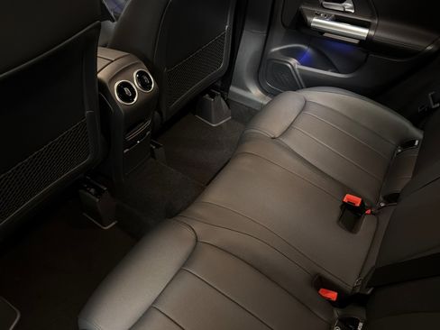 New 2026 Mercedes-Benz GLA 250 4MATIC image 11