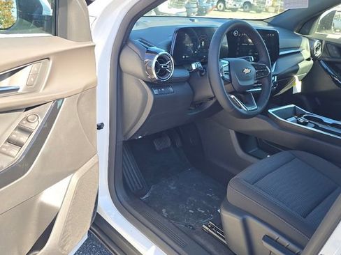 New 2026 Chevrolet Equinox LT image 14