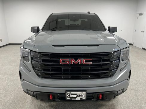 Used 2024 GMC Sierra 1500 Elevation image 3