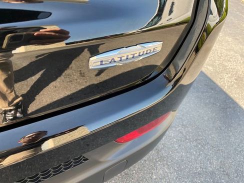 Used 2022 Jeep Compass Latitude w/ Convenience Group image 14