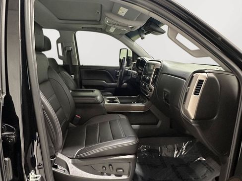 Used 2018 GMC Sierra 1500 Denali w/ Denali Ultimate Package AWD/4WD image 25