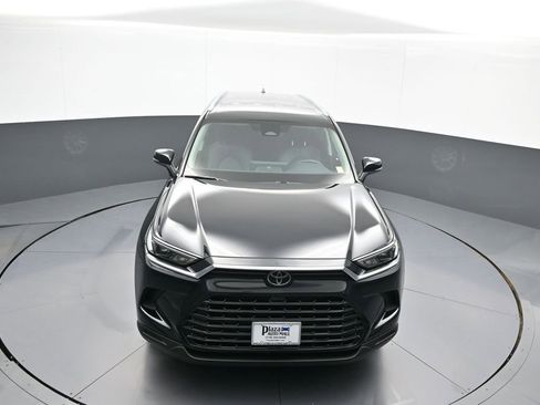 Certified 2026 Toyota Grand Highlander XLE image 36