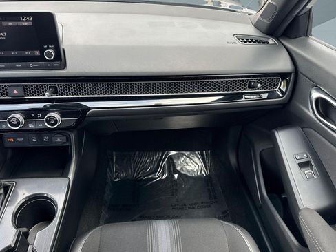 Used 2025 Honda Civic Sport image 30