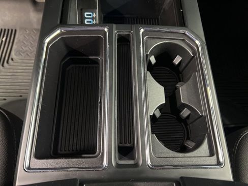 Certified 2017 Ford F150 XL w/ Equipment Group 101A Mid image 16