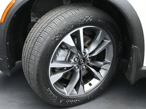 Used 2023 INFINITI QX60 Luxe w/ Performance Audio Package FWD image 25