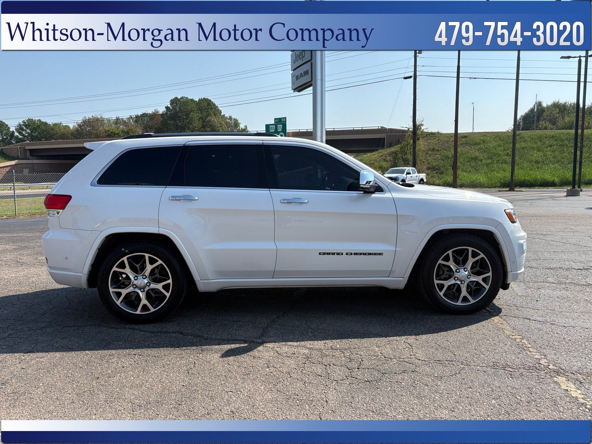 Used 2020 Jeep Grand Cherokee Overland w/ Interior Metal Package AWD/4WD image 4
