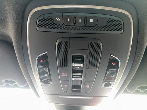 Used 2015 Audi A8 L 4.0T image 35