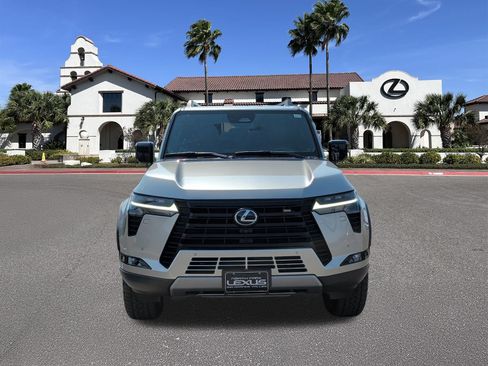 Used 2025 Lexus GX 550 AWD/4WD image 6