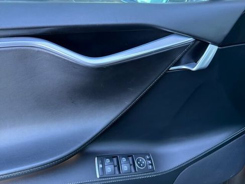 Used 2016 Tesla Model S 70 RWD image 13