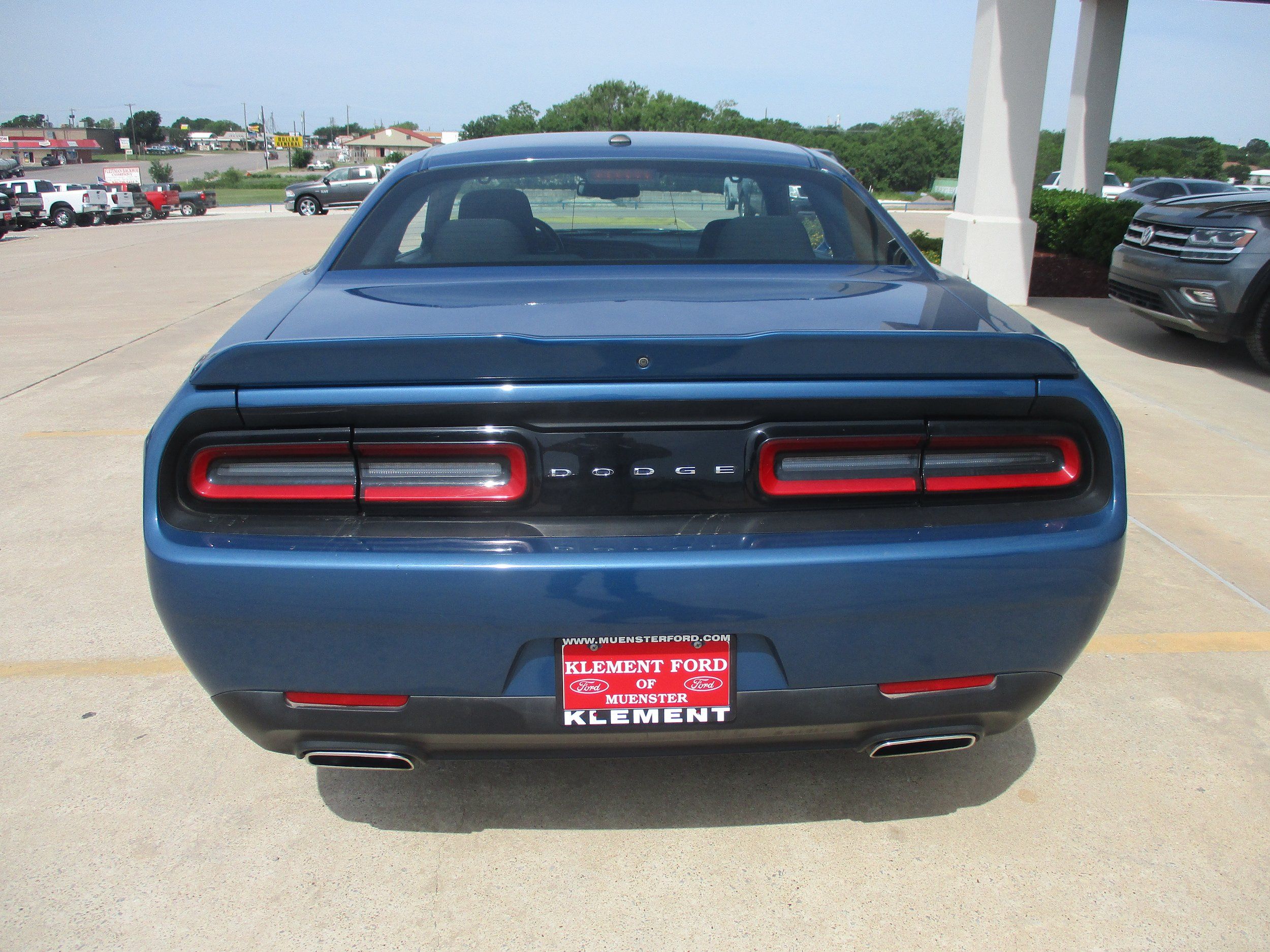 Used 2021 Dodge Challenger SXT RWD image 7