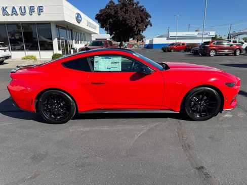 New 2025 Ford Mustang Premium image 4