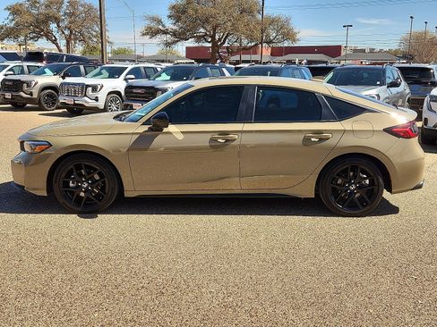 Used 2025 Honda Civic Sport image 2