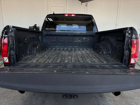 Used 2019 RAM 1500 Express w/ Wheel & Sound Group AWD/4WD image 22
