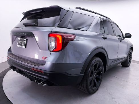 Used 2024 Ford Explorer ST w/ Equipment Group 401A AWD/4WD image 16