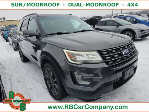 Used 2017 Ford Explorer XLT w/ Equipment Group 202A AWD/4WD image 1