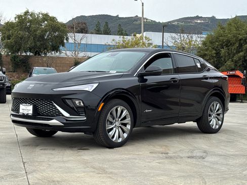 New 2026 Buick Envista Avenir image 4