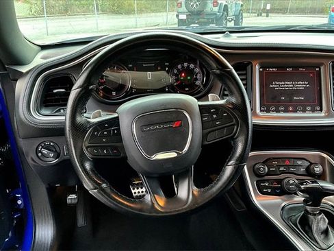 Used 2021 Dodge Challenger R/T w/ Plus Package image 7