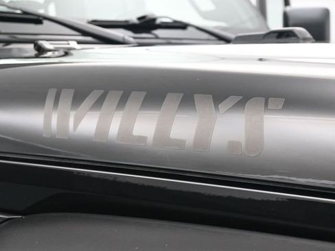 Used 2022 Jeep Wrangler Unlimited Sport image 35