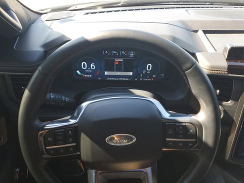 Used 2024 Ford Expedition Max Platinum image 26