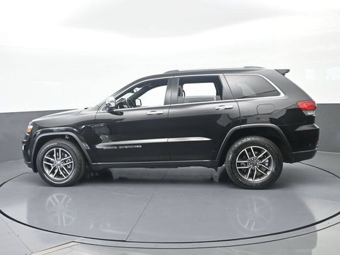 Used 2021 Jeep Grand Cherokee Limited RWD image 3