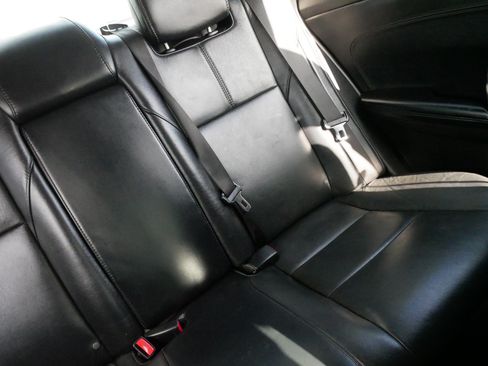 Used 2015 Toyota Avalon XLE FWD image 14