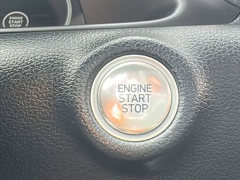 Used 2022 Hyundai Sonata Limited image 24