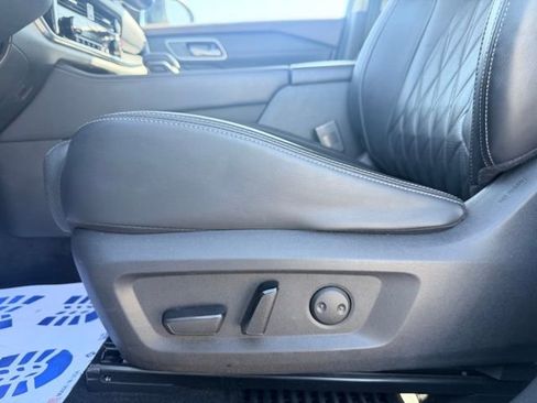 Used 2022 Nissan Rogue Platinum w/ Head-Up Display Package image 26