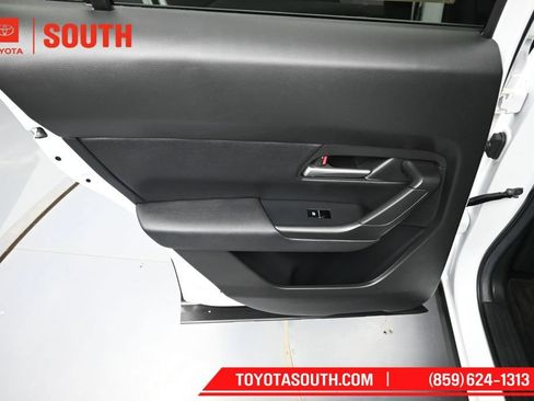 Used 2025 MAZDA CX-50 AWD 2.5 S w/ Preferred Package image 24