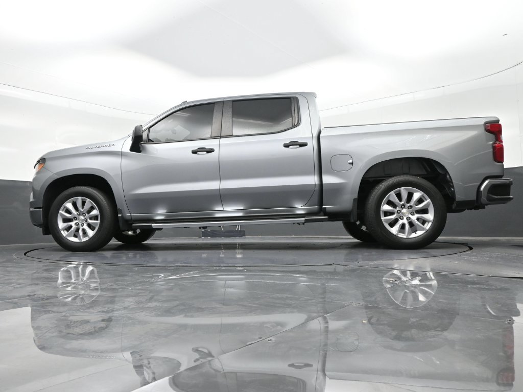 Used 2023 Chevrolet Silverado 1500 Custom RWD image 24
