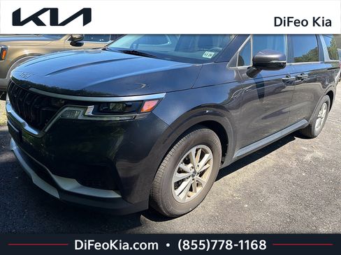 Certified 2024 Kia Carnival LX FWD image 1