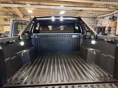 Used 2024 Toyota Tacoma TRD Off-Road image 19