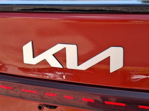 Certified 2023 Kia Forte GT-Line w/ GT-Line Technology Package FWD image 30