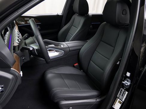 New 2025 Mercedes-Benz GLE 450 4MATIC image 10