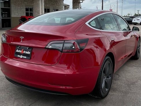 Used 2018 Tesla Model 3 Long Range image 4