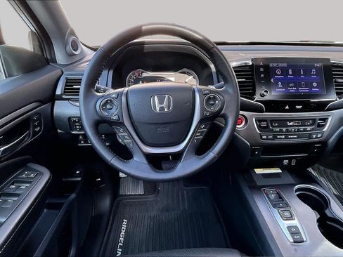 Used 2023 Honda Ridgeline RTL-E image 6