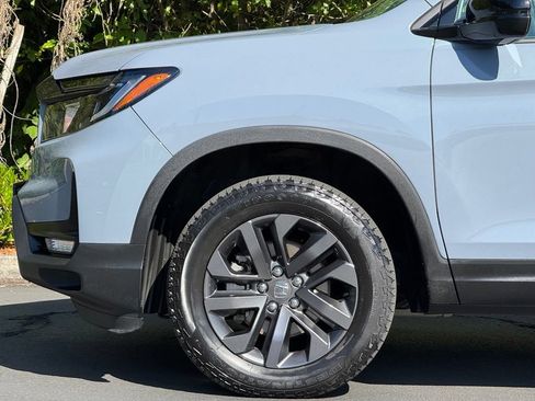 Certified 2023 Honda Ridgeline Sport image 4