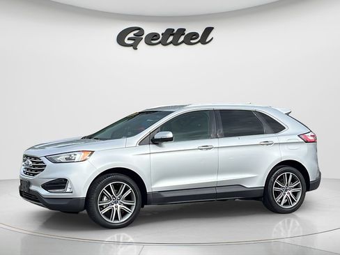 Used 2019 Ford Edge Titanium FWD image 1