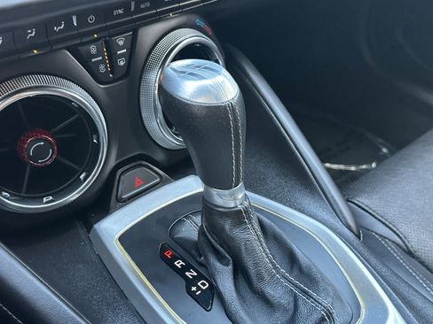 Used 2016 Chevrolet Camaro SS RWD image 32