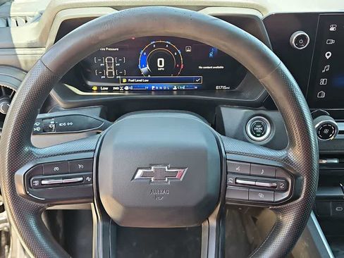 Used 2024 Chevrolet Colorado Trail Boss w/ Technology Package AWD/4WD image 19