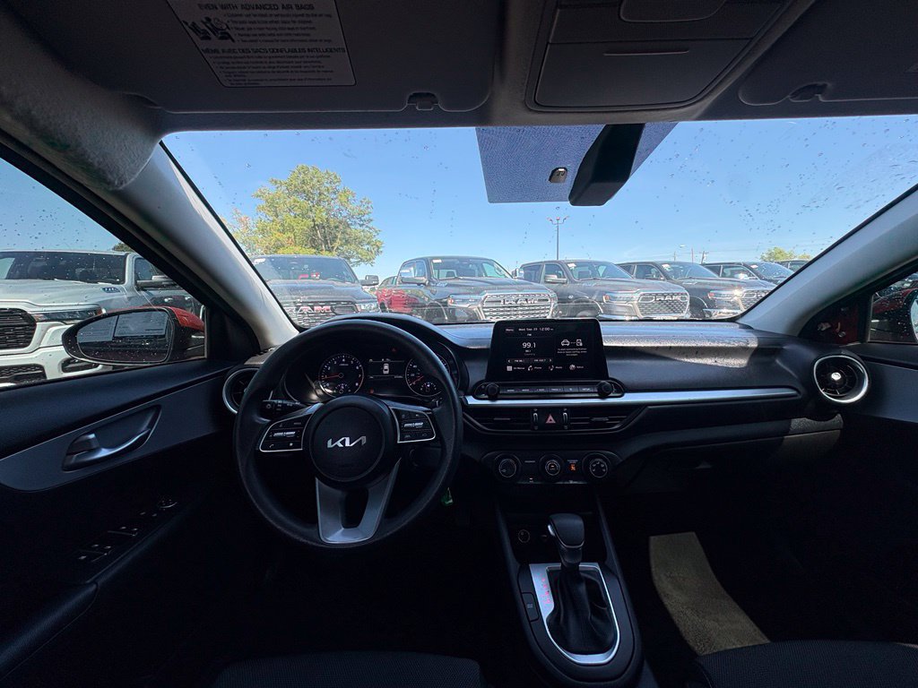 Used 2023 Kia Forte LXS FWD image 23