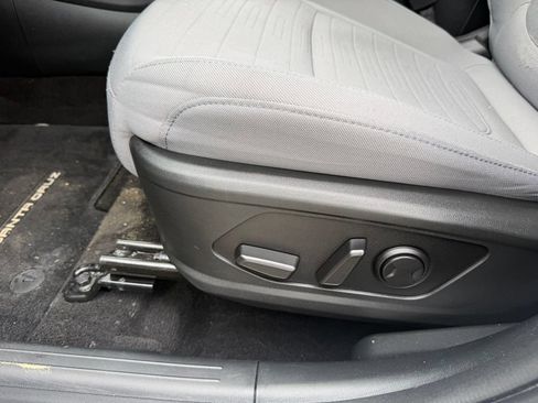 Used 2022 Hyundai Santa Cruz SEL Premium AWD/4WD image 18