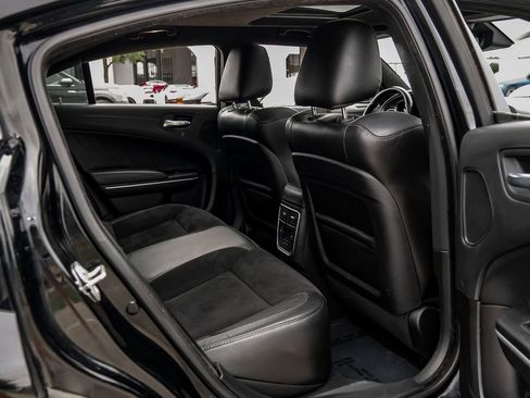 Used 2022 Dodge Charger Scat Pack RWD image 42