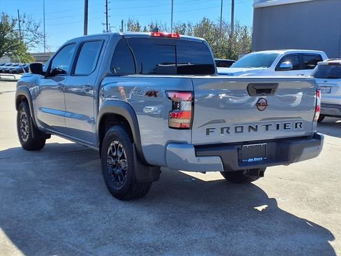 Used 2023 Nissan Frontier PRO-4X w/ Pro-4X Premium Package image 3